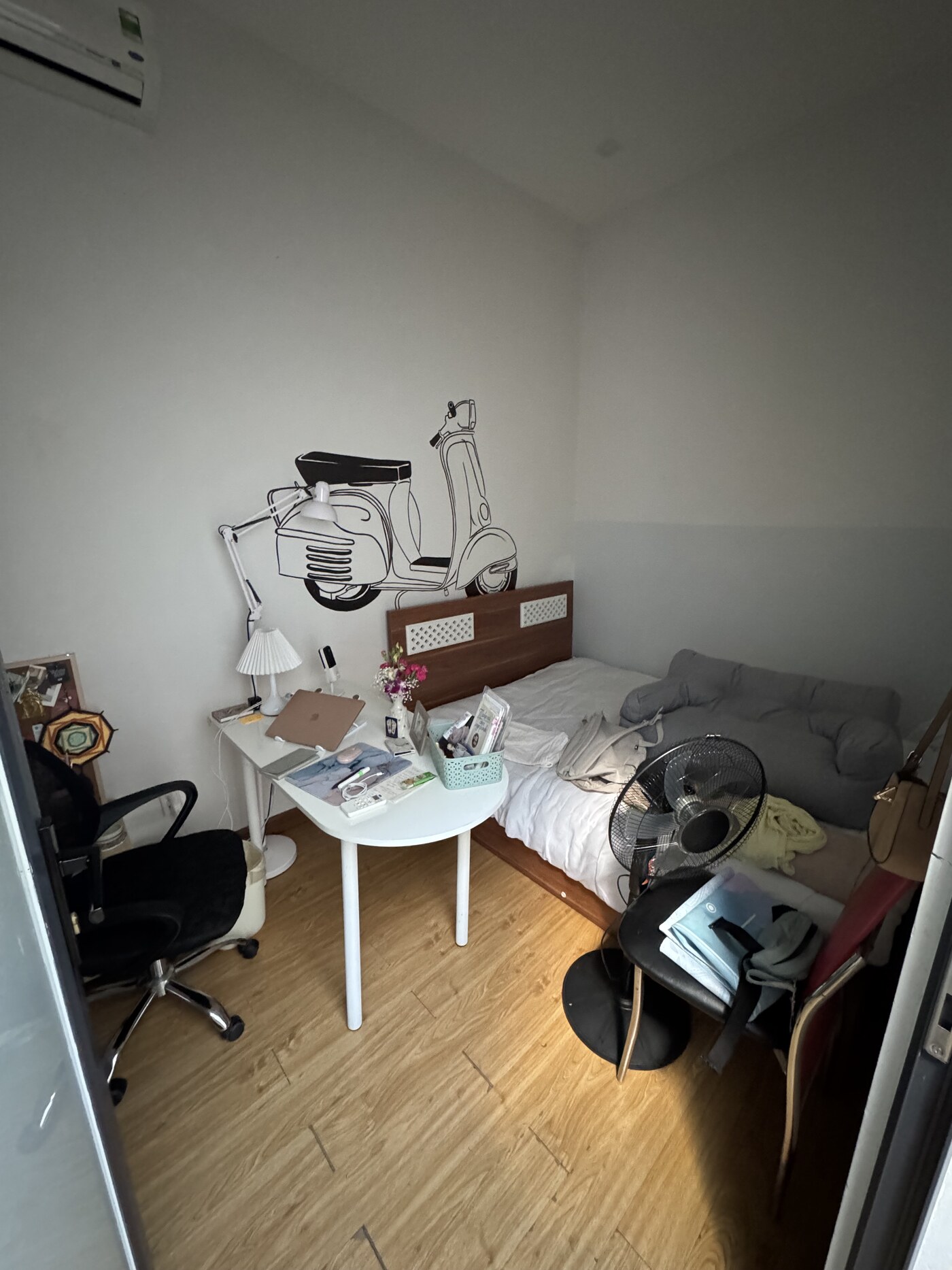 Nursery before AI redesign